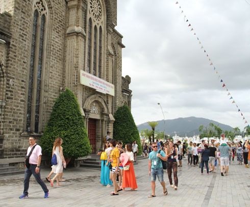 Tourists visiting Nha Trang Cathedral