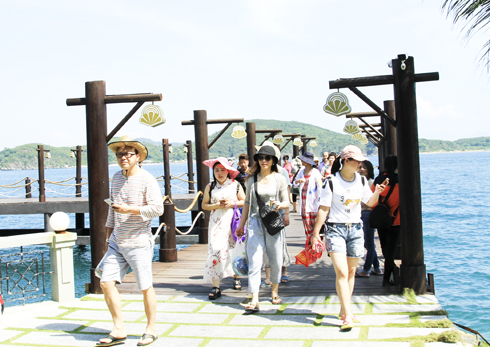 Khanh Hoa tourism keeps good growth