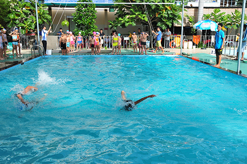 Learners practicing swimming.