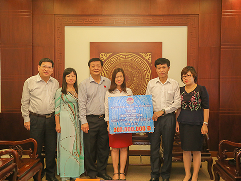 Ho Chi Minh City National Academy of Politics donates VND300m typhoon relief