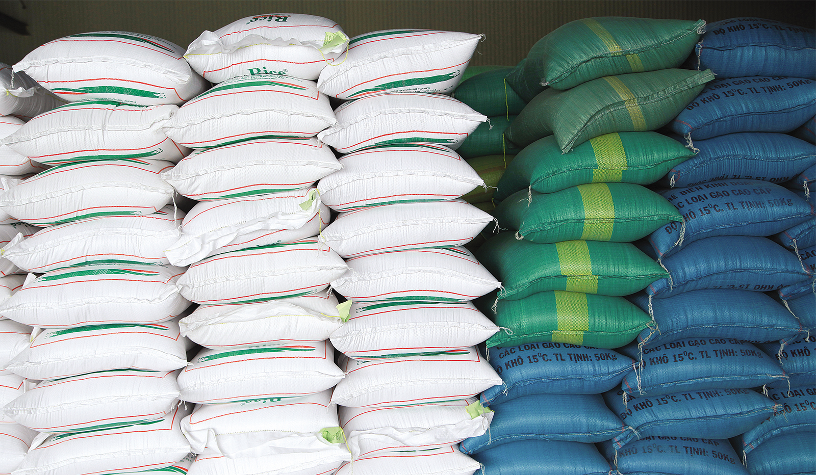 500 ton rice distribution from Government in support of typhoon-hit communities
