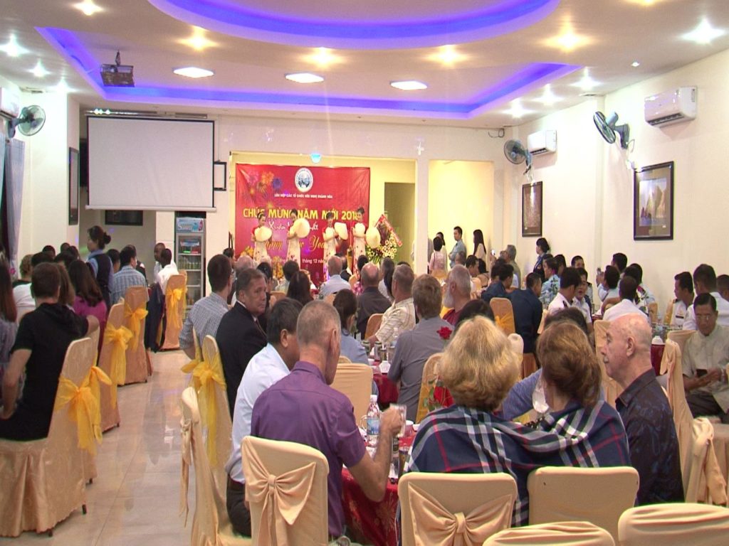 Meeting with foreign individuals and organizations