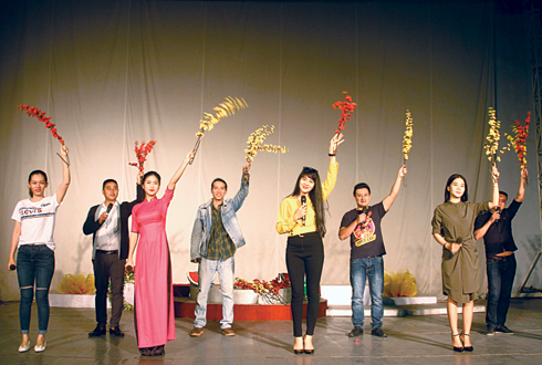 Singers of Hai Dang Song and Dance Troop are practicing for programs of Lunar New Year 2018