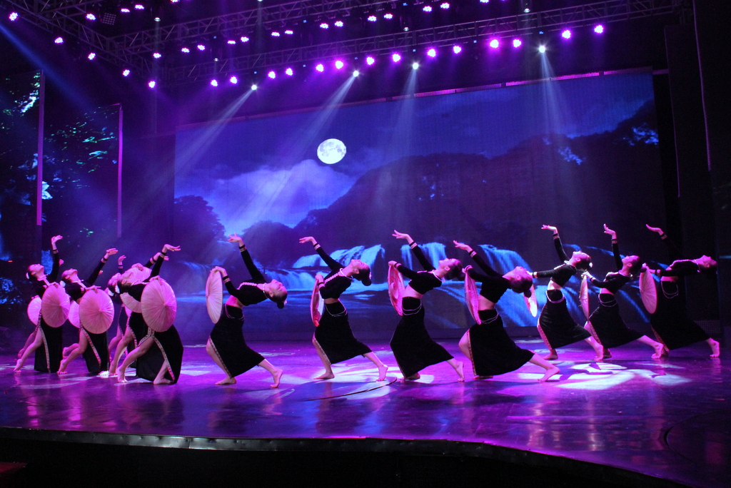 New arts program of A Chau Folk Arts Theatre