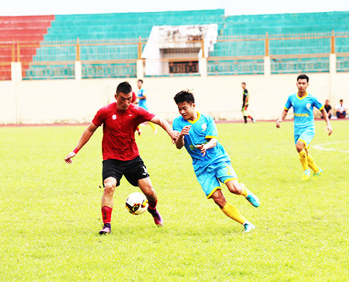 Sanna KH-BVN playing friendly match with Ho Chi Minh City