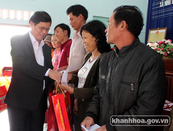 New Year gifts for disadvantaged families