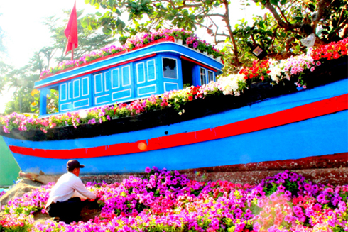 Khanh Hoa's 2018 Spring Flower Festival opens