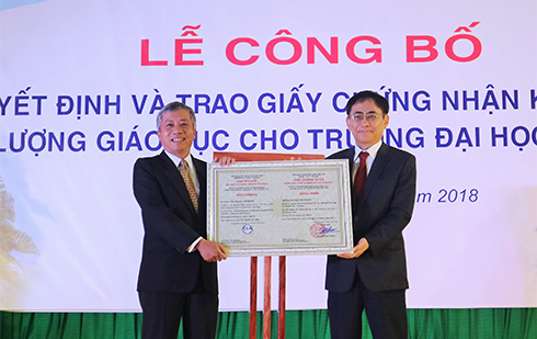 Nha Trang University recognized to meet national education quality