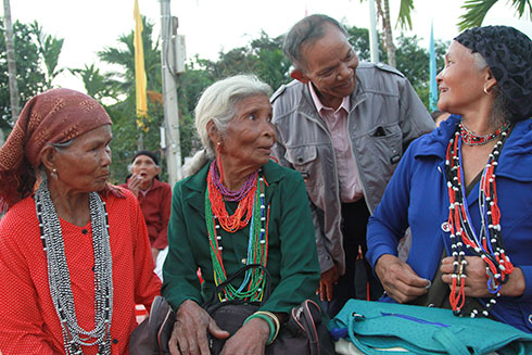 Old people gather at new rice festival