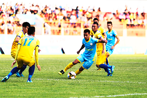 Many surprises in first four rounds of V-League 2018