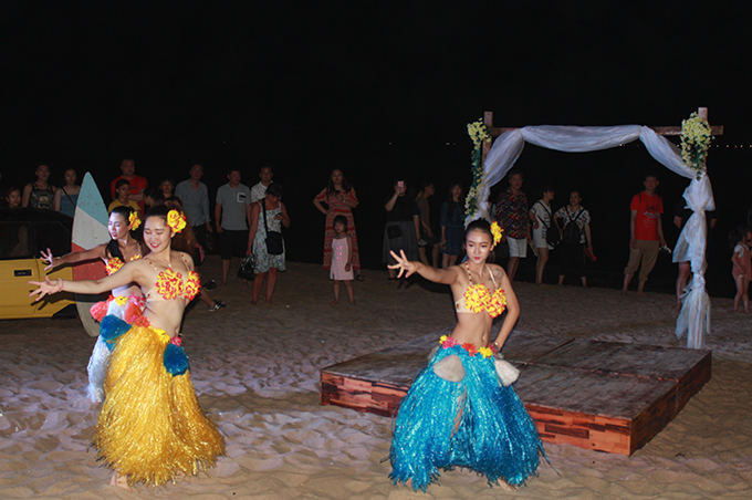 Happy Beach holds some entertainment items to serve customers