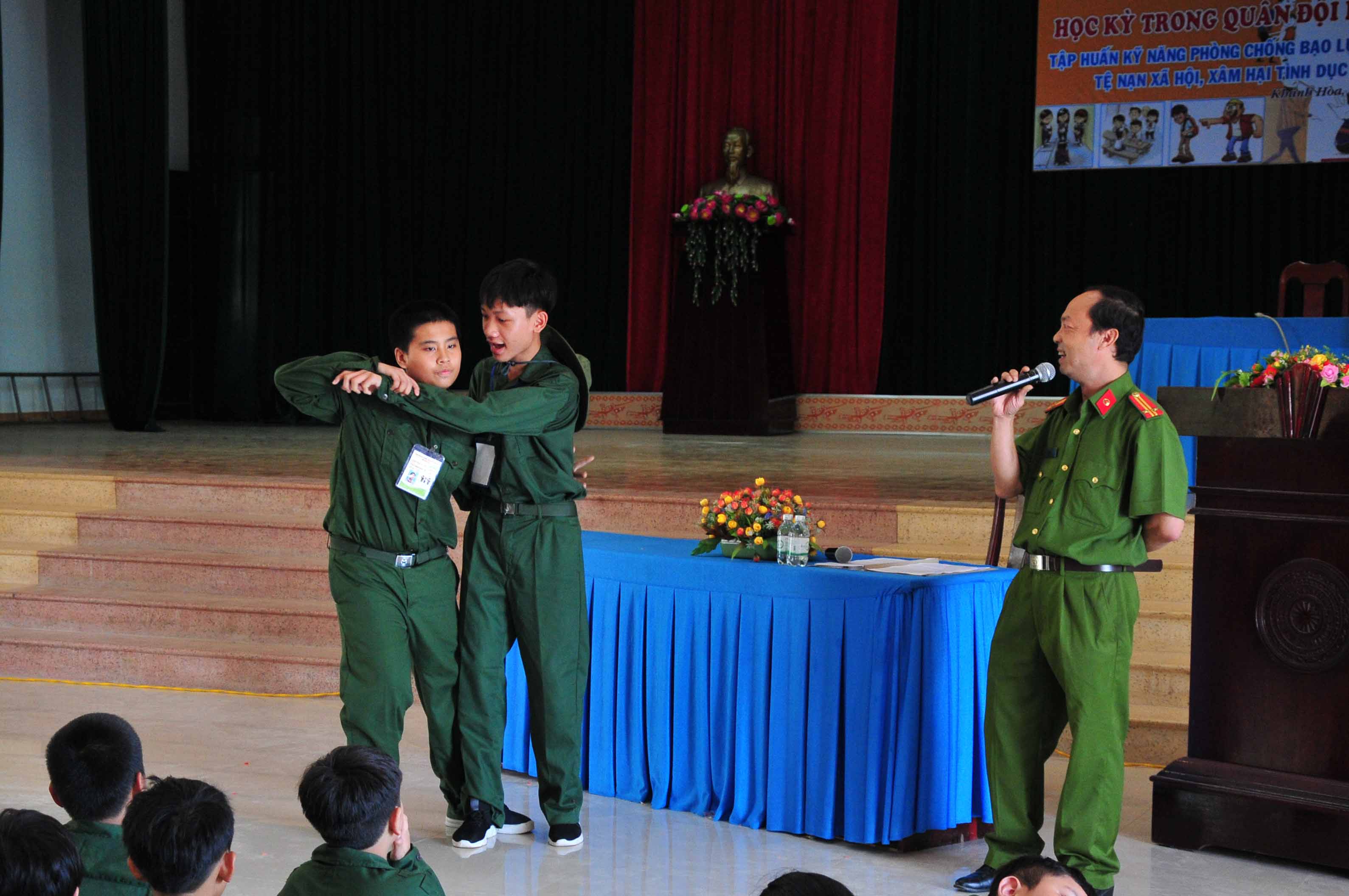 Seven days experiencing military semester