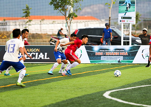 A quality non-professional football tournament in Khanh Hoa