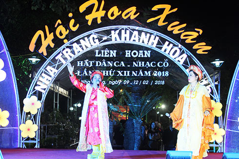 Performance of Vinh Luong Commune at Nha Trang folk song festival 2018