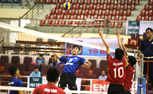 Khanh Hoa's volleyball prepares for National Sports Festival 2018