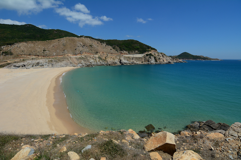 Dai Lanh beach on Touripia