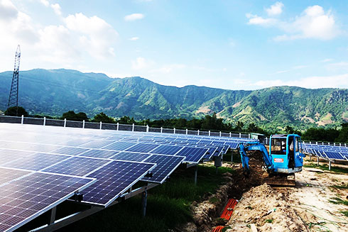 Tuan An solar power plant near the finish