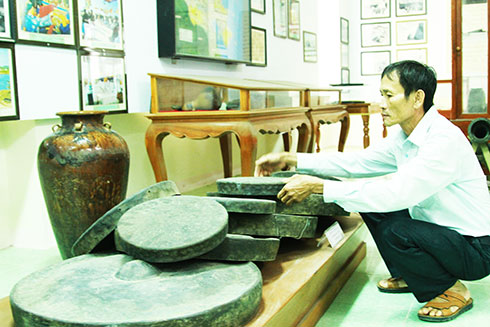 Ancient Gongs of Ê đê people