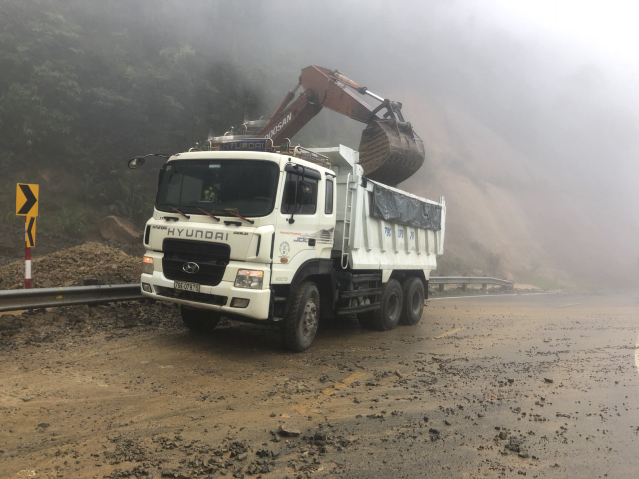 Nha Trang – Da Lat Road reopens after flooding