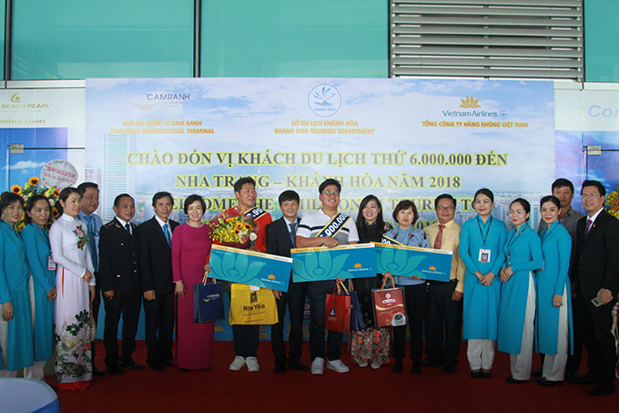 Welcoming ceremony at Cam Ranh International Airport