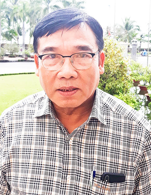 Tet Market opened at Dam Market