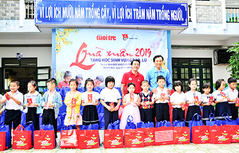 Spring volunteer activities