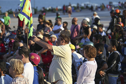 More than 1,000 locals and tourists watch the first semi-final match.