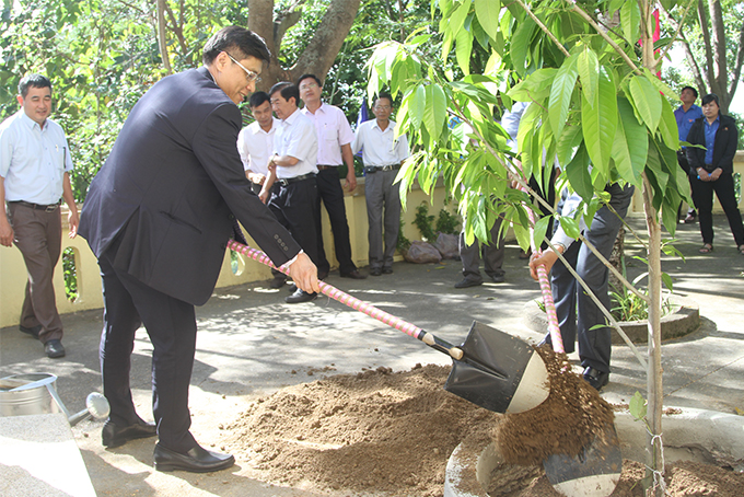 Tree–planting campaign 2019 launched