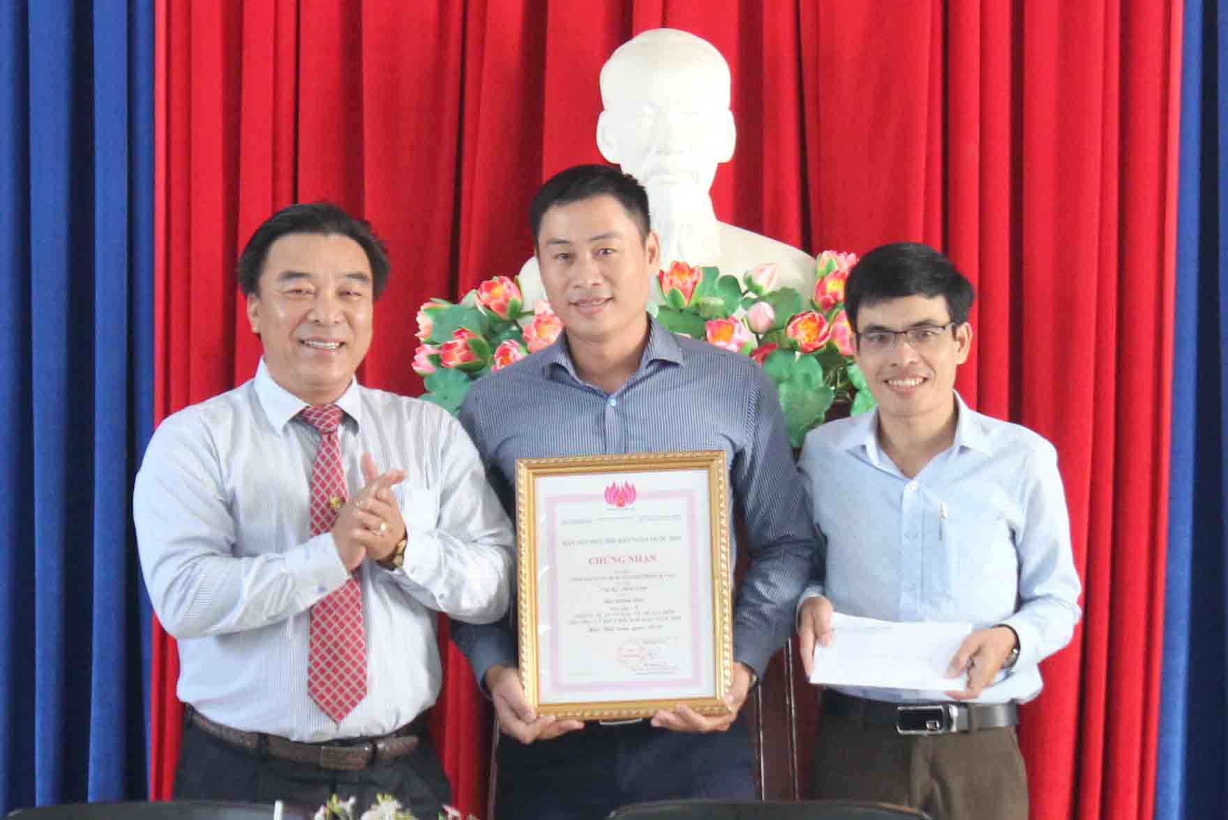 Khanh Hoa Newspaper awarded Prize A at National Press Festival 2019