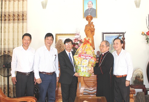 Easter visit to Nha Trang Diocese Bishop's House