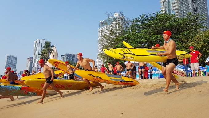 Prone paddleboard relay