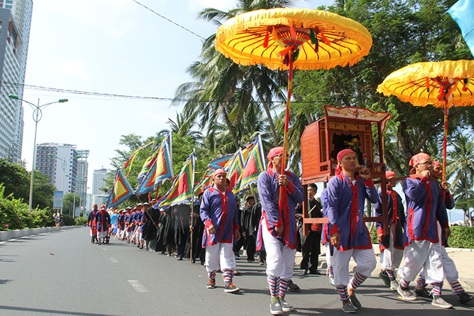 Whale Worshipping Ceremony of Khanh Hoa was recognized as national intangible cultural heritage by Ministry of Culture, Sports and Tourism