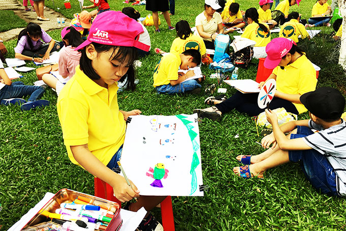 Drawing contest about Khanh Hoa for children