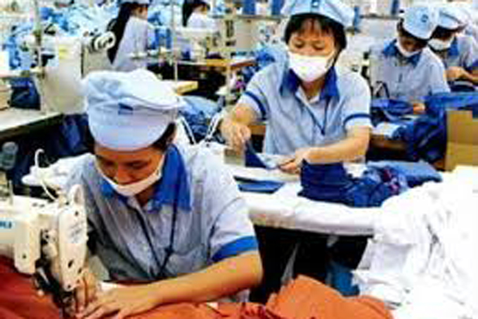 40 grants offered to needy workers