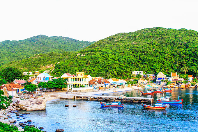 Van Ninh attends to develop marine economy