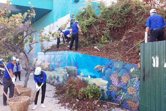 Responding to World Environment Day, World Oceans Day, National Sea and Island Week