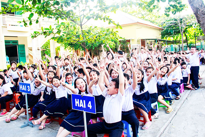 Meaningful gifts for kids in new school year