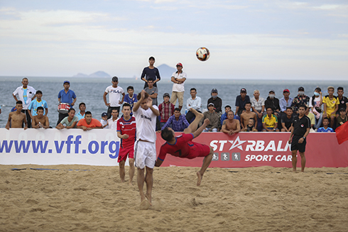 Khanh Hoa and Da Nang playing final game