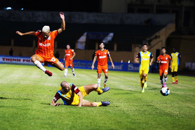 Chance of staying up of Sanna Khanh Hoa-Bien Vietnam