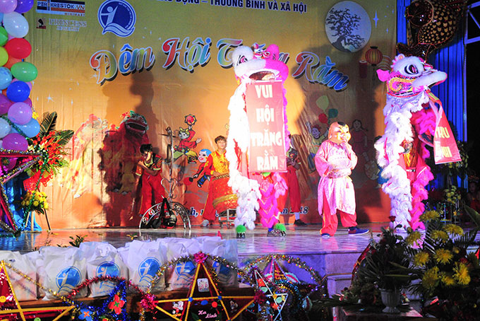 Moon Festival celebration for kids