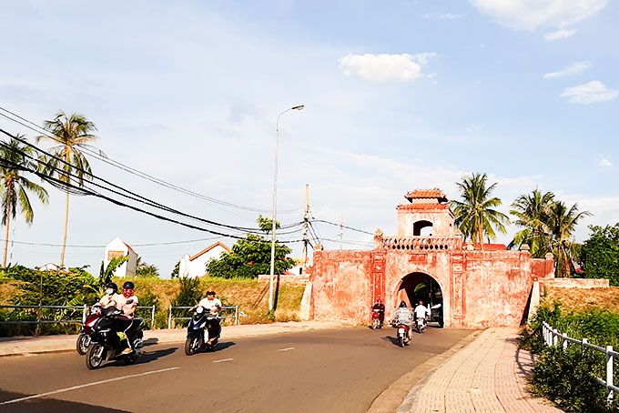 Dien Khanh Ancient Citadel will be renovated and embellished