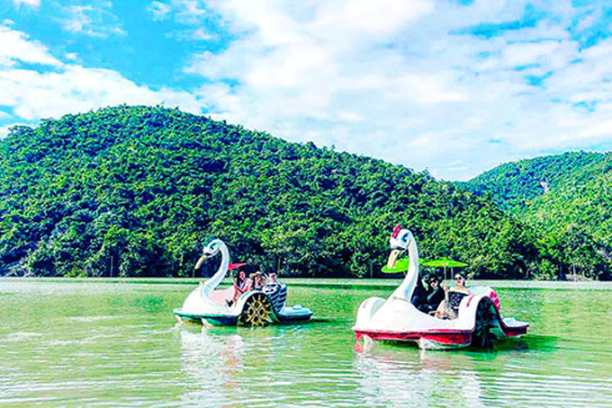 Combo offer at Galina Lake View Tourist Site