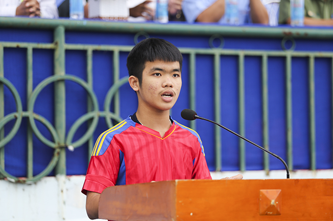 Athlete taking oath 