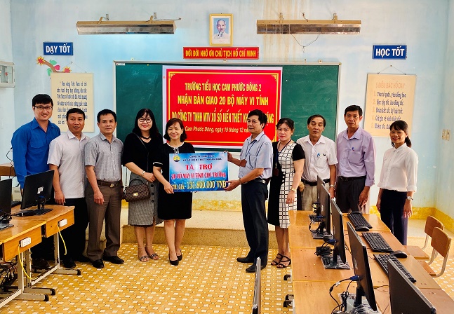 60 computers donated to 3 disadvantaged schools