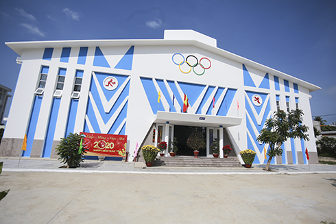 Nha Trang Tourism College inaugurates its multifunction sports arena