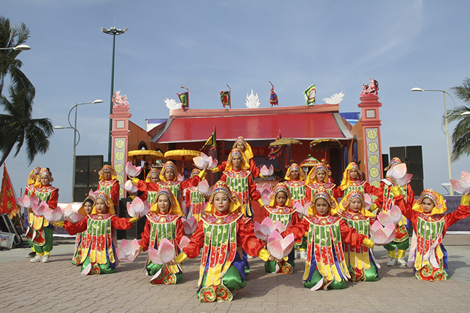 A dance performance of Nha Trang-Khanh Hoa Sea Festival 2019