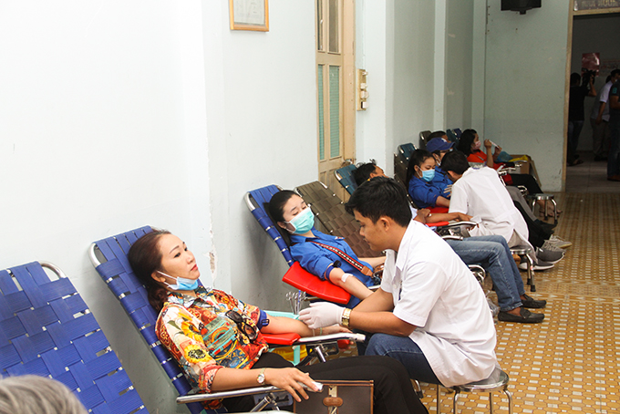 100 units of blood donated to support fight against Covid-19
