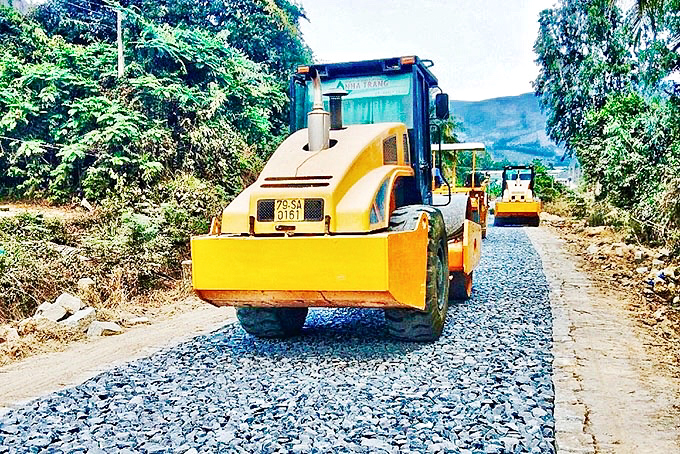 Provincial Road 3 under repair