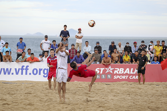 Khanh Hoa's beach football preparing for new season