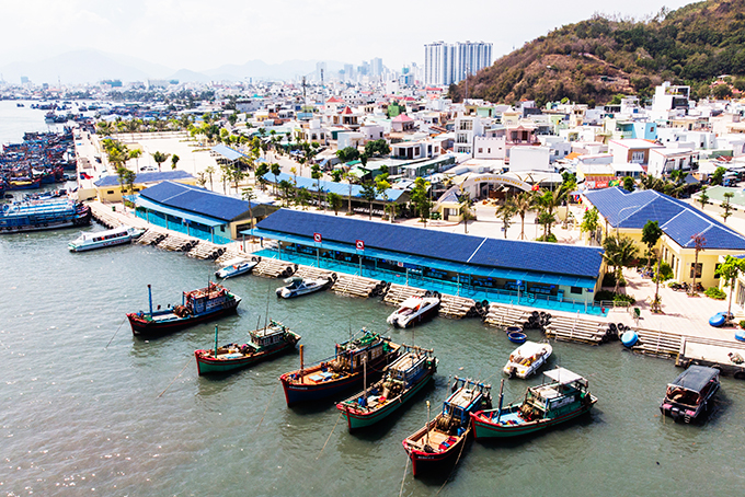 Nha Trang tourist pier operates stably